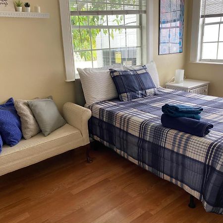 One Room Miami 1 Luaran gambar