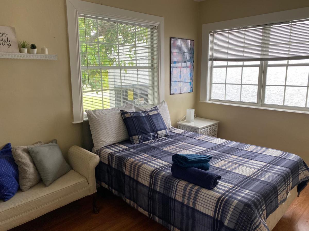 One Room Miami 1 Luaran gambar