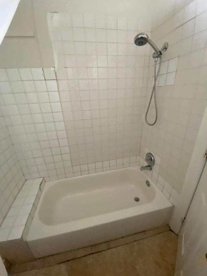 One Room Miami 1 Luaran gambar